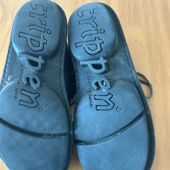 Trippen Germany handcrafted boots. Awesome condition and used. Size 6/EU 39 - Picture 5 of 5